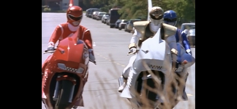 POWER RANGERS ON MOTORCYCLES!